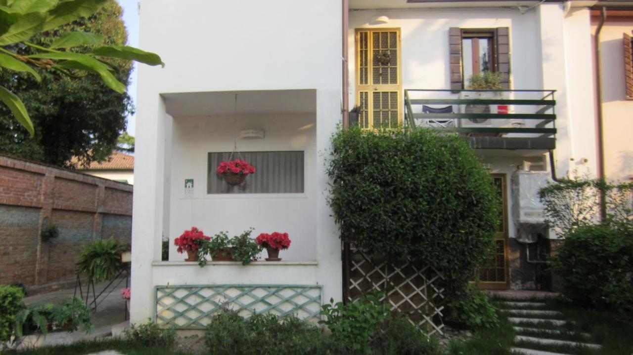Bed and Breakfast A Casa Di Dora à Trévise Extérieur photo