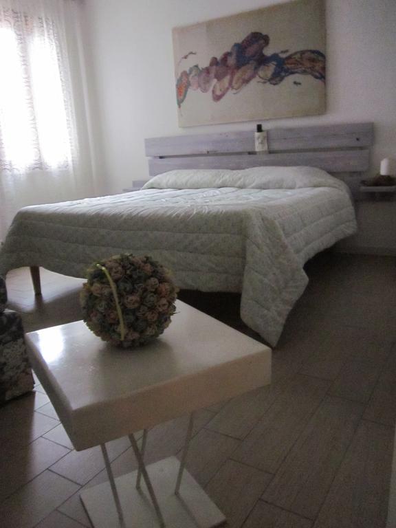 Bed and Breakfast A Casa Di Dora à Trévise Chambre photo