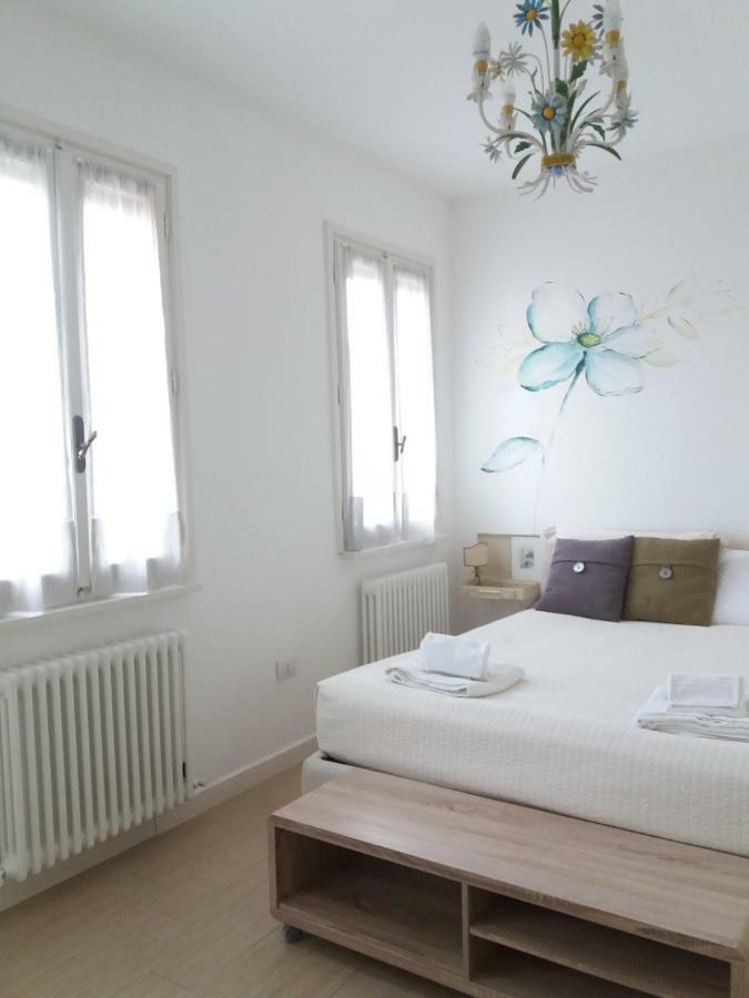 Bed and Breakfast A Casa Di Dora à Trévise Extérieur photo